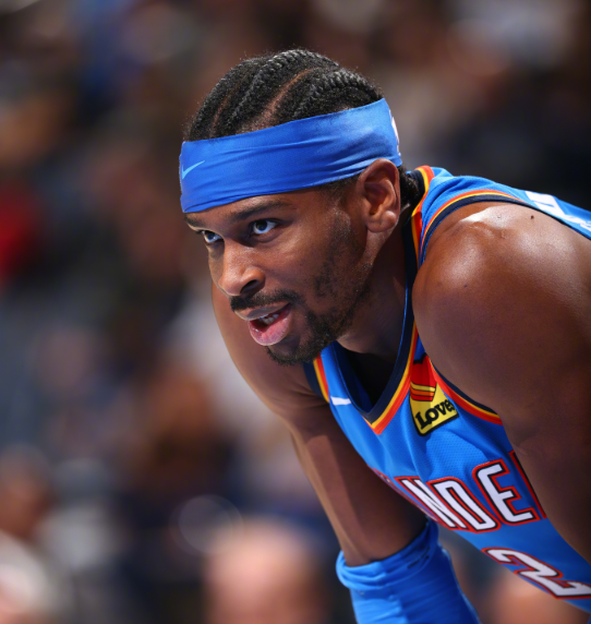 玩法-亚历山大26+8完爆布伦森，霍姆格伦创生涯新高，雷霆力克尼克斯