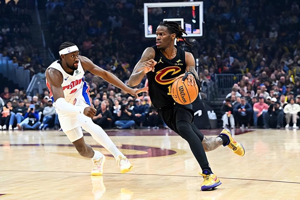 百家乐网站-国王真是太慷慨了,他们把顶级外线大闸几乎白送给了骑士?